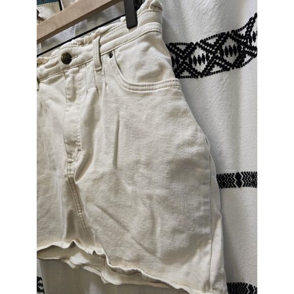 Lee white stretch denim ruffle elastic waist mini skirt size 12 - Picture 5 of 10